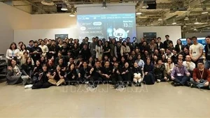 Le concours attire de nombreux jeunes ingénieurs vietnamiens au Japon, passionnés par l’IA.