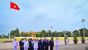 La vue générale de la cérémonie. Photo: nhandan.vn
