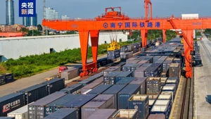 Un coin du port ferroviaire international de Nanning. Photo : CCTV.