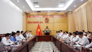 La vue générale de la séance de travail. Photo : baodautu.vn