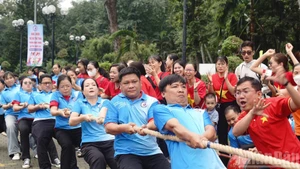 « Dans l’esprit de « Être en bonne santé pour construire et défendre la Patrie ». Photo : nhandan.vn