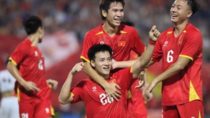Thanh Nhan a marqué l’unique but du match à la suite d’une percée sur l’aile droite. Photo : VFF.