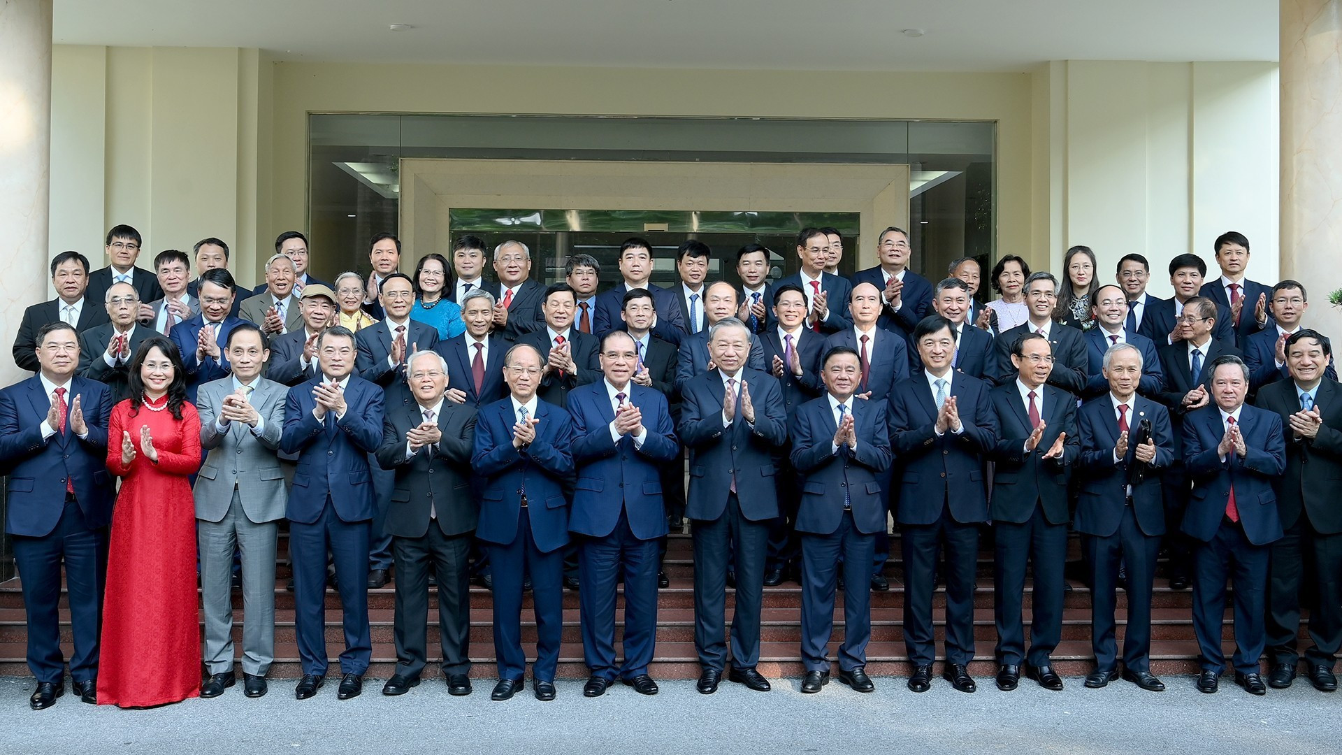 Le Secrétaire général Tô Lâm assiste à la cérémonie de la célébration du 95e anniversaire du Jour traditionnel du Bureau du Comité central du Parti. Photo : NDEL