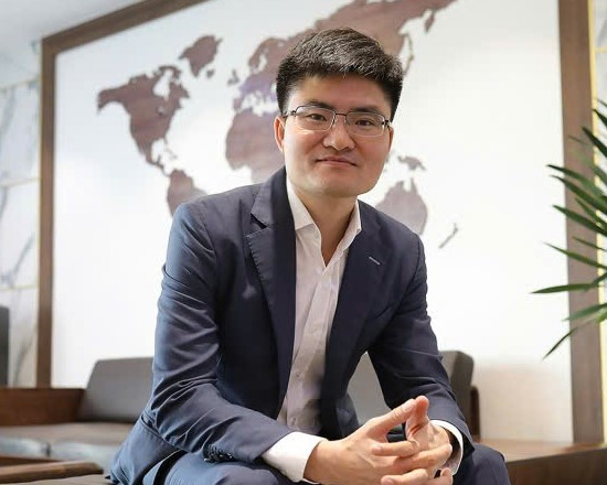 Nguyen Van Hung, président du Club d'investissement et de startups des jeunes entrepreneurs vietnamiens et président du Conseil d'administration de CNCTech Group. Photo : Baodautu. Nguyen Van Hung, président du Club d'investissement et de startups des jeunes entrepreneurs vietnamiens et président du Conseil d'administration de CNCTech Group. Photo : Baodautu.
