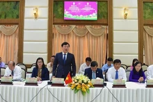 Le secrétaire du comité provincial du Parti de Dong Thap, Le Quoc Phong, prend la parole. Photo: NDEL