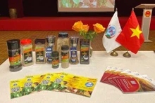 Un coin présentant des produits vietnamiens au poivre. Photo :VNA
