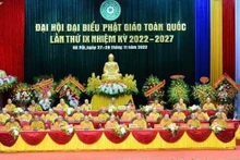 Présidium du 9e Congrès national des délégués de l’Eglise bouddhique du Vietnam. Photo : VNA.