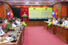 Entretien entre les provinces vietnamienne de Quang Binh et lao de Champassak dans la ville de Dông Hoi, le 26 septembre. Photo : VNA. 