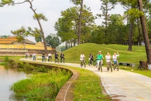 Le lancement de ce circuit vert fait partie des efforts de Huê pour développer un tourisme durable. Photo : https://moitruongdulich.vn/