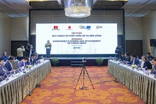 Séminaire sur la planification et le développement durable des zones urbaines coorganisé par le CCE, le ministère de la Construction et l'AFD. Photo : baoxaydung.