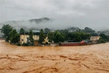 Selon un bilan actualisé jusqu’à 17h00 le 12 septembre, les conséquences directes et indirectes du typhon Yagi ont fait 226 morts et 104 disparus. Photo : VNA/CVN. 