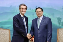 Le Premier ministre Pham Minh Chinh et Attilio Fontana, président de la Lombardie (Italie). Photo : VNA.