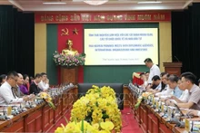 Séance de travail entre des autorités de Thai Nguyen et la délégation de l’Union européen (UE), des Pays-Bas et de l’ambassade du Vietnam à Singapour. Photo : VNA.
