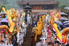 La fête de la pagode des Parfums accueille 30 000 visiteurs lors de son ouverture. Photo : VNA.