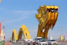 Pont du Dragon à Dà Nang. Photo: VNA
