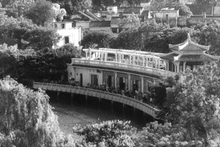 Maison Thuy Ta, une scène d'un film documentaire réalisé en 1967. Photo : Institut du film du Vietnam 
