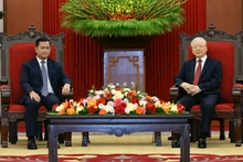 Le Secrétaire général du PCV, Nguyên Phu Trong, a reçu le Premier ministre et vice-président du Parti populaire cambodgien (PPC) Hun Manet. Photo : VOV. 