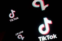 TikTok devient la plateforme d'achat en ligne la plus populaire des jeunes thaïlandais. Photo: thaipbsworld.com