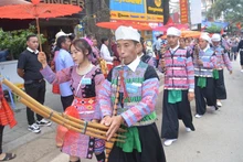 La semaine de la culture et du tourisme de Môc Châu a pour but de préserver et de promouvoir l’identité culturelle des différentes ethnies. Photo : VOV.