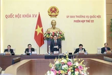 Le Président de l’Assemblée nationale prononce un discours d'ouverture. Photo : VNA.