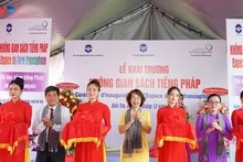 Cérémonie d’inauguration de l’Espace du livre francophone à Ben Tre. Photo : VNA.
