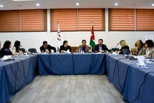 Une séance de travail de la délégation du Vietnam en Jordanie. Photo : BQT.