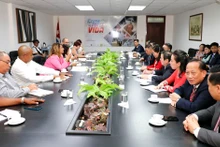La délégation de Hô Chi Minh-Ville travaille avec le ministère de la Santé de Cuba. Photo : SGGP.