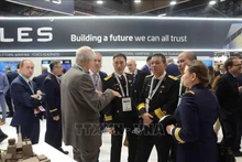 Au 29e salon international du naval de défense Euronaval. Photo : VNA.
