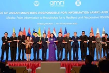 La Vice-Présidente vietnamienne, Vo Thi Anh Xuân, et les ministres de l’Information de l’ASEAN lors de l’AMRI-16 à Dà Nang. Photo : VNA. 