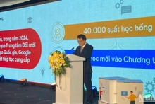 Le vice-ministre du Plan et de l’Investissement, Trân Quôc Phuong, prend la parole lors de la séminaire. 