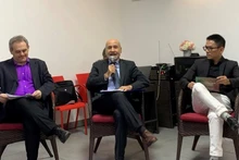 L’ambassadeur italien Antonio Alessandro prend la parole lors de la conférence de presse, le 3 octobre à Hanoï. Linh Vi/NDEL.