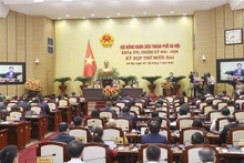Vue de la 12e session du Conseil populaire de la ville de Hanoi du 16e mandat 2021 - 2026. Photo : VNA.