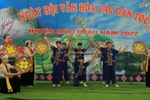 La Journée de la culture des groupes ethniques dans le district de Môc Châu. Photo : NDEL
