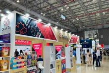 Un stands d'entreprises canadiennes participant à l'exposition Food Hotel Vietnam 2022. Photo : baoquocte.vn