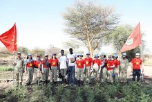 Les Casques bleus vietnamiennes participent activement à la promotion du modèle de soutien au développement agricole à Abyei. Photo : baoquocte.vn