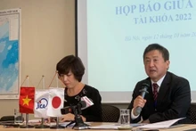 Le représentant en chef de JICA au Vietnam, Shimizu Akira (à droite). Photo : VOV.