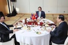 Le Premier ministre vietnamien Pham Minh Chinh et ses homologues lao Sonexay Siphandone et cambodgien Hun Manet lors de leur petit-déjeuner de travail le 5 septembre à Jakarta. Photo : VNA