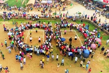 Lors d’une Fête de l'Ethnie Tày à Nghia Dô (dictrict de Bao Yên). Photo : thoidai.com.vn