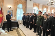 Cérémonie à l'ambassade du Vietnam en Allemagne. Photo : VNA.