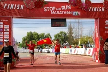 Ils sont plus de 4.500 coureurs à s’élancer le 19 mai, avec l’objectif de franchir la ligne d'arrivée. Photo : VNA