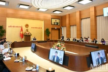 Réunion avec les différentes commissions parlementaires pour préparer le 9e Forum mondial des jeunes parlementaires, 10 février à Hanoï. Photo : NDEL