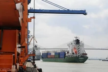Grâce à sa situation stratégique, le Vietnam peut devenir un point de transit pour les marchandises entre l’Asie et le Moyen-Orient. Photo : congthuong.vn