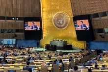 L'ambassadeur Dang Hoàng Giang, chef de la Mission permanente du Vietnam auprès de l'ONU, prend la parole. Photo: VNA