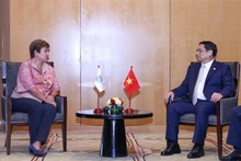 Le Premier ministre vietnamien, Pham Minh Chinh (à droite) et la Directrice générale du FMI, Kristalina Georgieva. Photo : VNA.