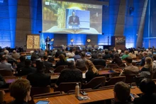 Plus de 200 délégués étaient présents à la conférence. Photo : NDEL.