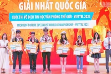 Six lauréats de MOSWC-Viettel 2023. Photo : NDEL.