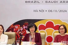 Lors de la conférence de presse pour annoncer le programme « Journées du Vietnam à l’étranger 2024 ». Photo : NDEL.