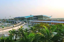 L'aéroport international de Dà Nang est l'un des aéroports visés par le projet. Photo : baogiaothong.vn