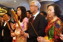 Cérémonie d'offrandes en hommage aux aux rois fondateurs Hung dans leur zone commémorative, dans la ville de Thu Duc. Photo : laodong.vn