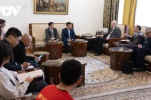 L'ambassadeur syrien en Russie, Bashar al-Jaafari, a accueilli samedi 18 février les représentants de la diaspora vietnamienne. Photo : VOV.